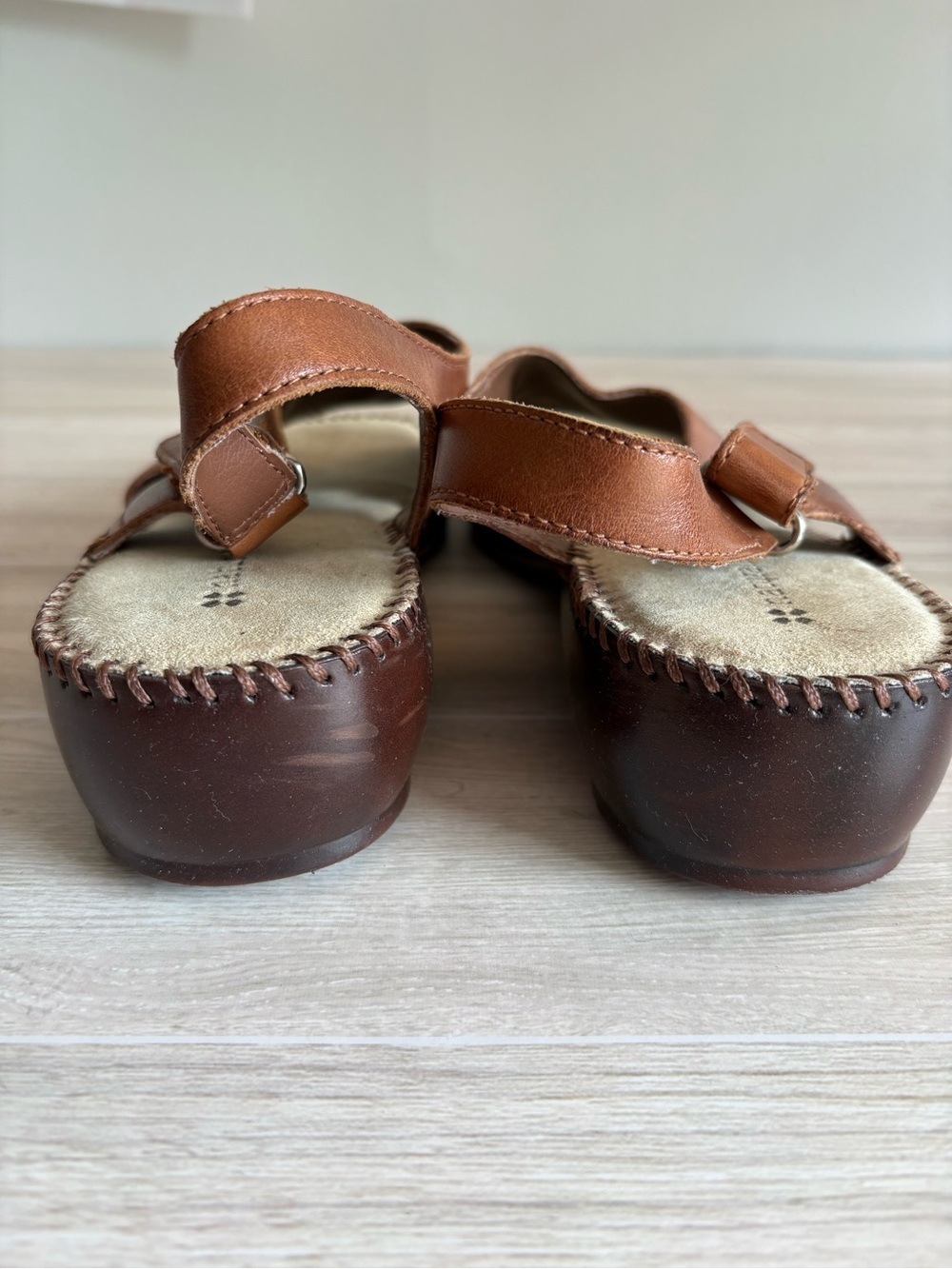 Naturalizer Brown Leather Slingback Comfort Sandals Size 8.5 Lakeside Vacation - Picture 6 of 9